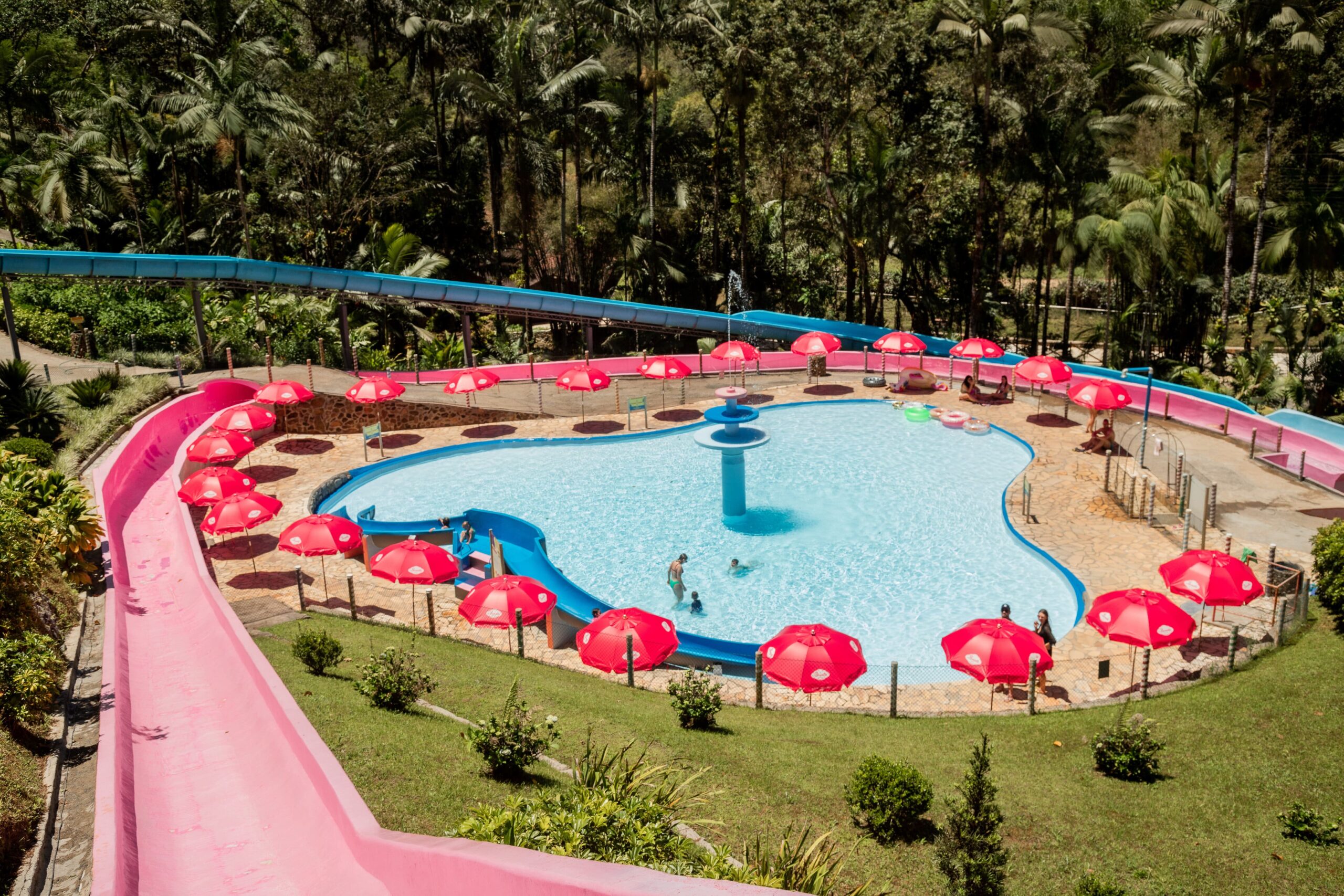 Gotoday | Parque Aquático Cascata Carolina